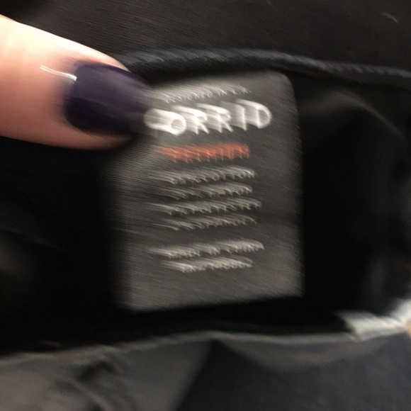 Distressed torrid 20R bombshell skinny jeans - Picture 5 of 5